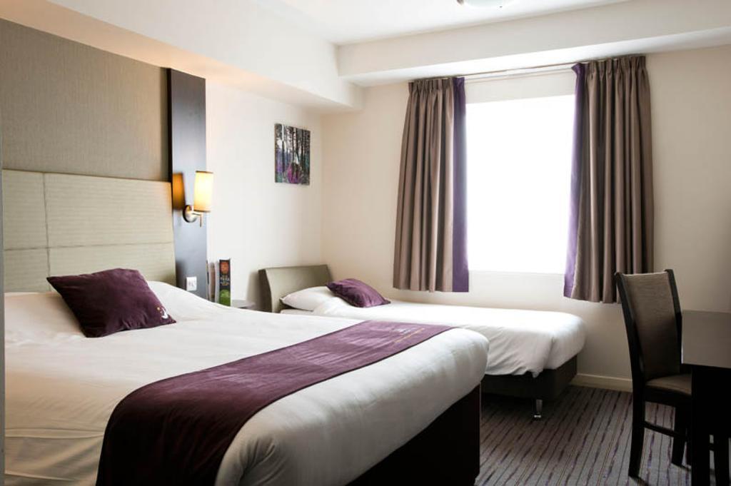 Premier Inn London Bexleyheath Exterior foto