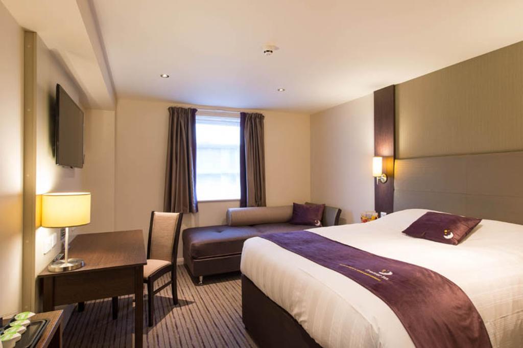 Premier Inn London Bexleyheath Exterior foto
